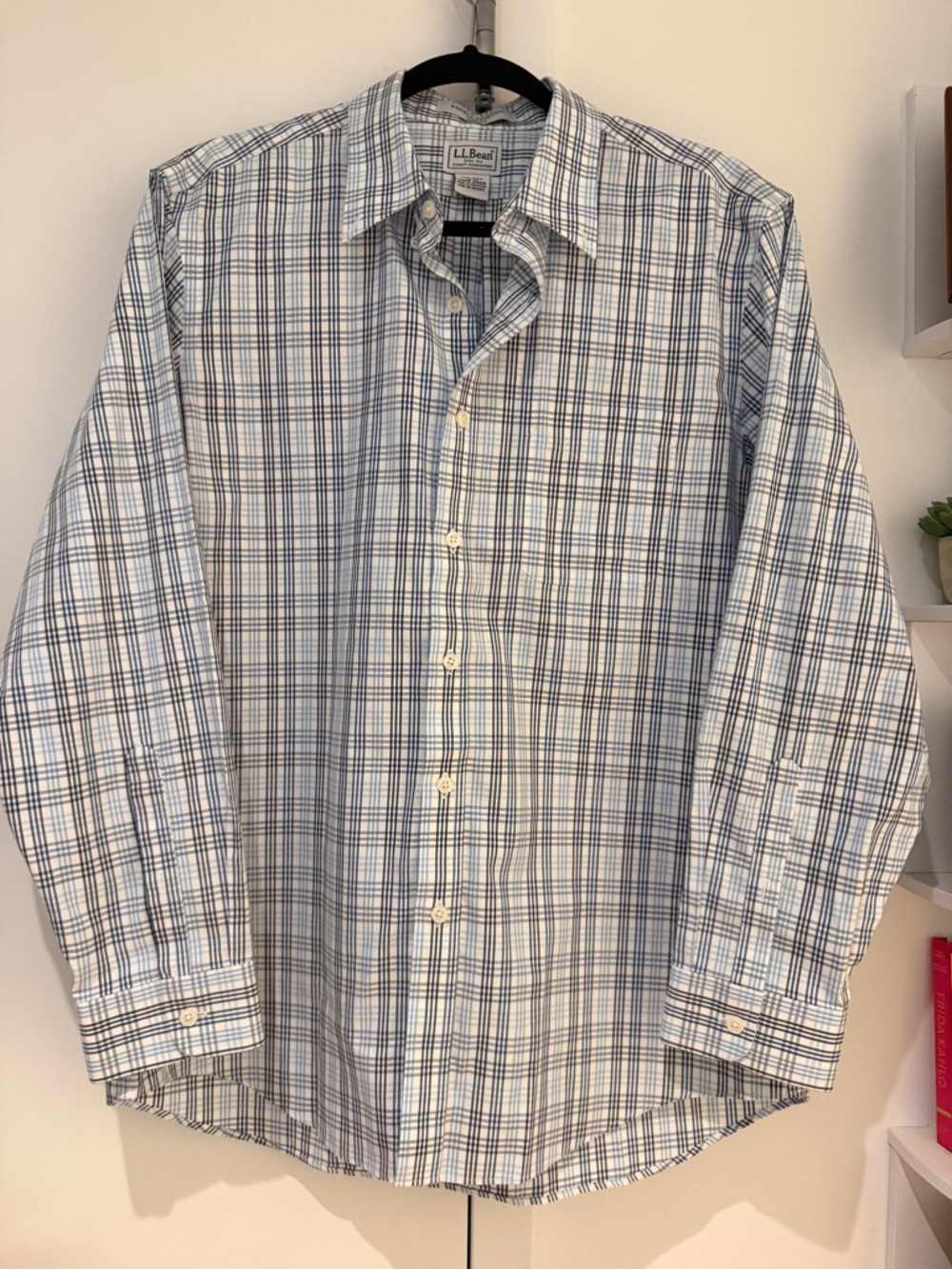 Men’s LL Bean 16-33 100% Cotton Oxford Button Down Blue Plaid Shirt, Medium